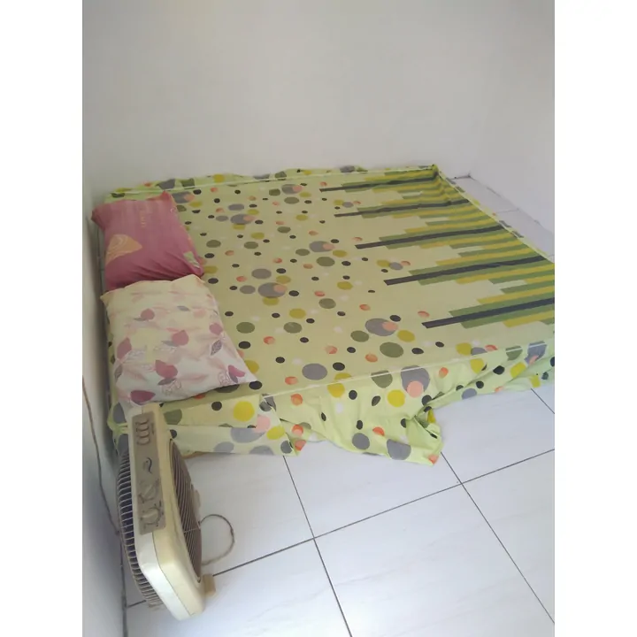 Foto Kamar H (Budget Room)  Kost Surabaya